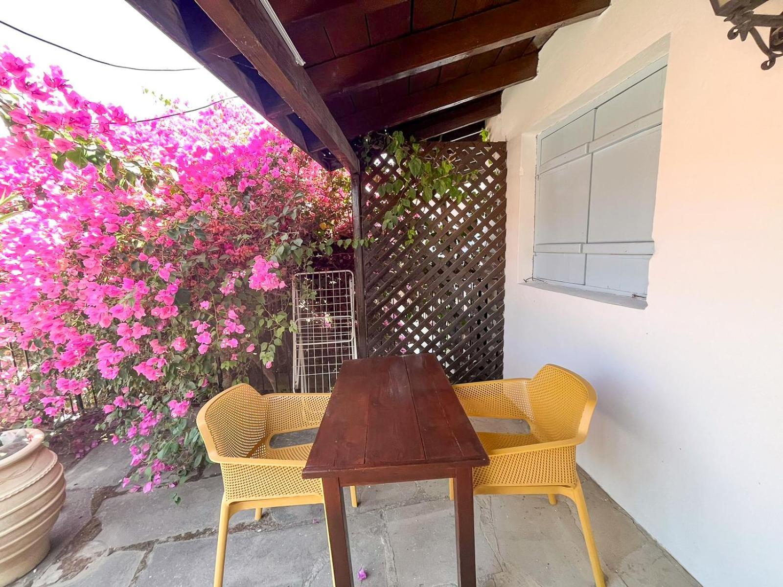 Kalavasos Square Apartments - With Pool 3 Minutes Walk 외부 사진